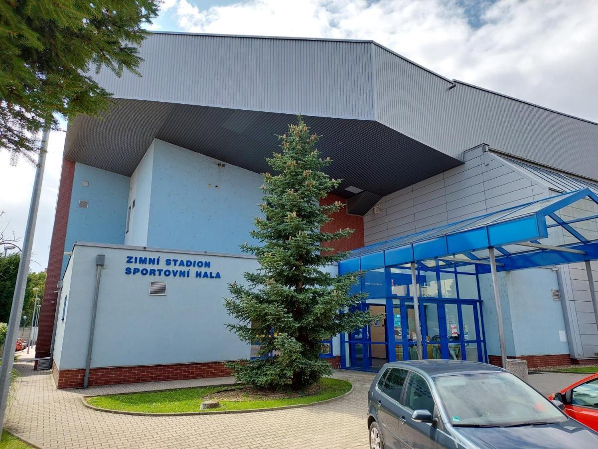 Ubytovna Zimni Stadion Litoměřice Zewnętrze zdjęcie